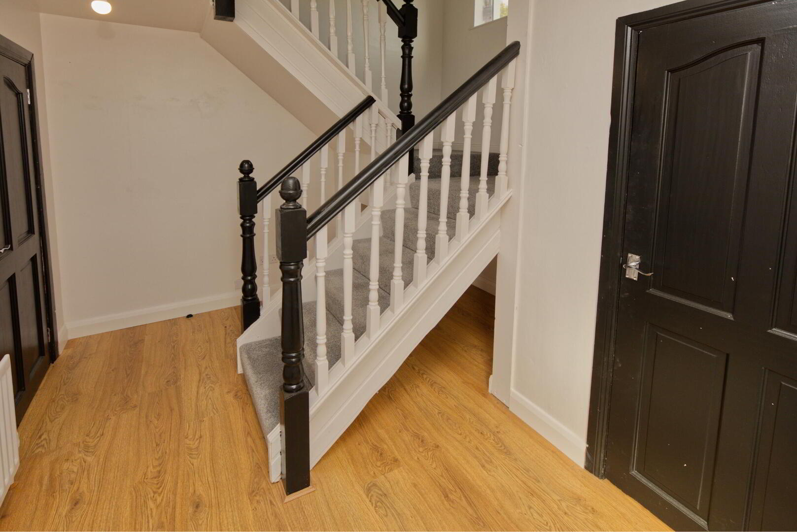 property description image