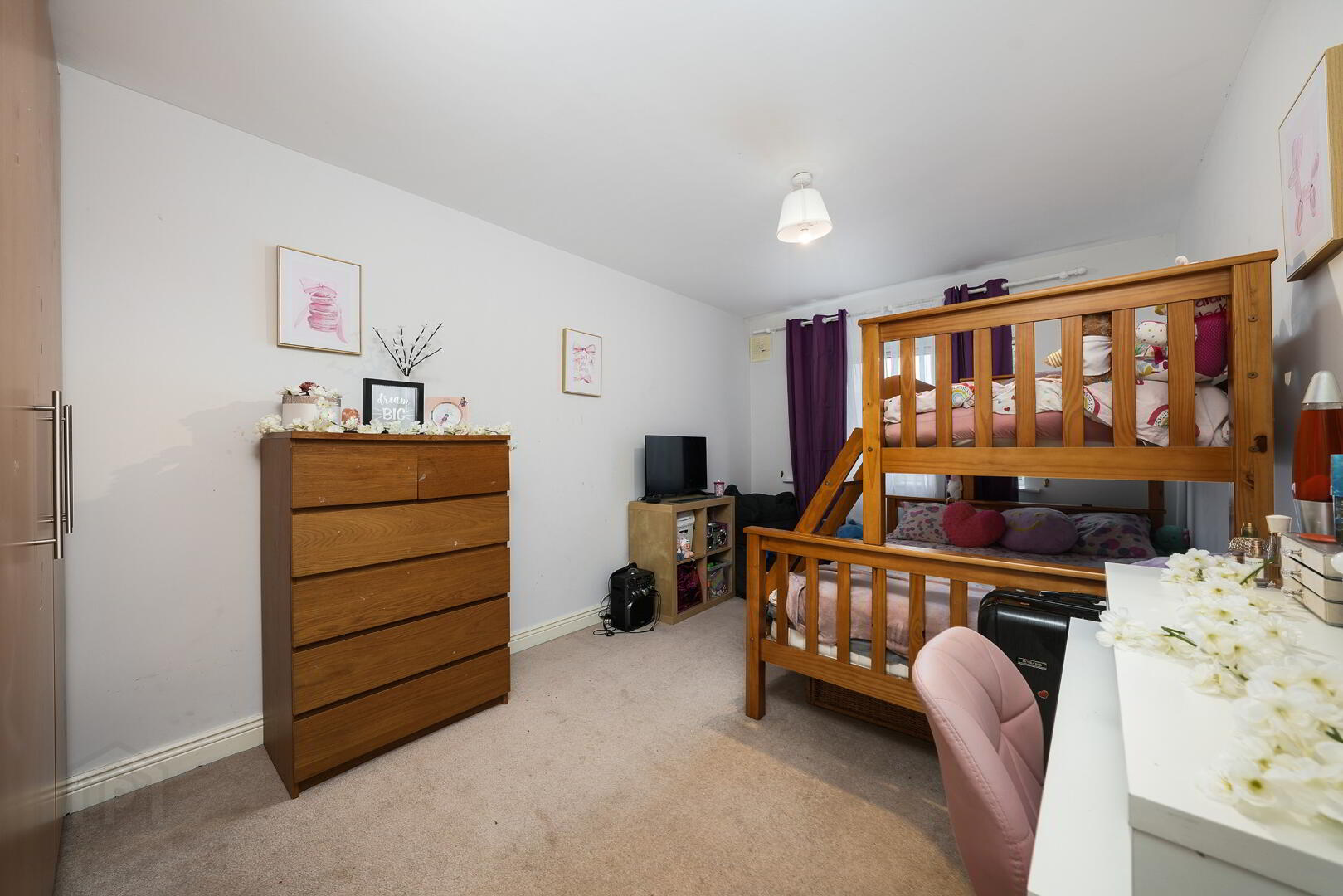 2 Esker Manor 19 of 30