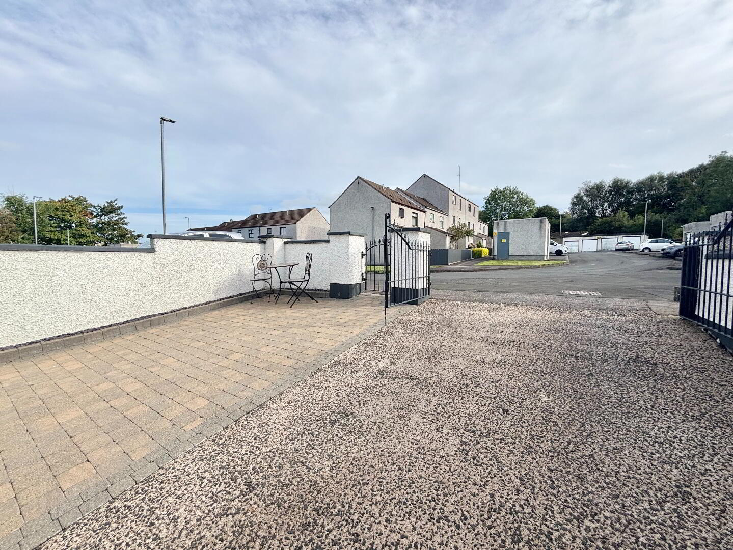 property description image