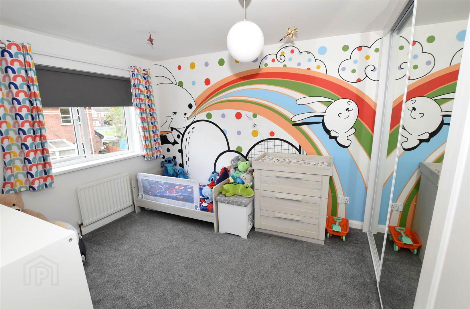 37 Whitethorn Avenue 9 of 15