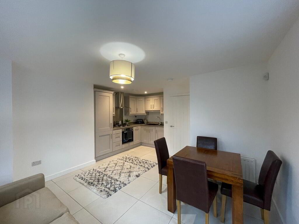 92 Thorburn Gate 4 of 8