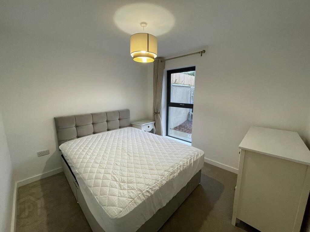 92 Thorburn Gate 6 of 8