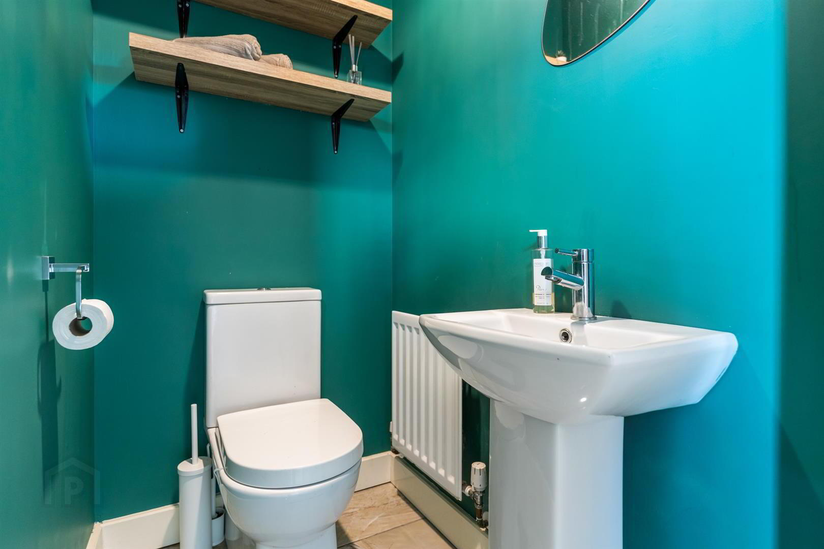 8 Rocklyn Walk 7 of 21