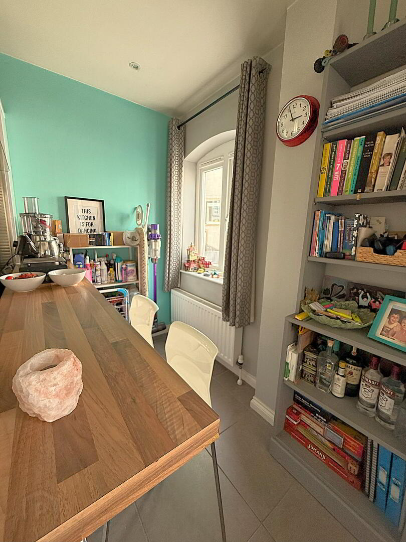 224 Saint Annes Square, 13 Edward Street 10 of 14