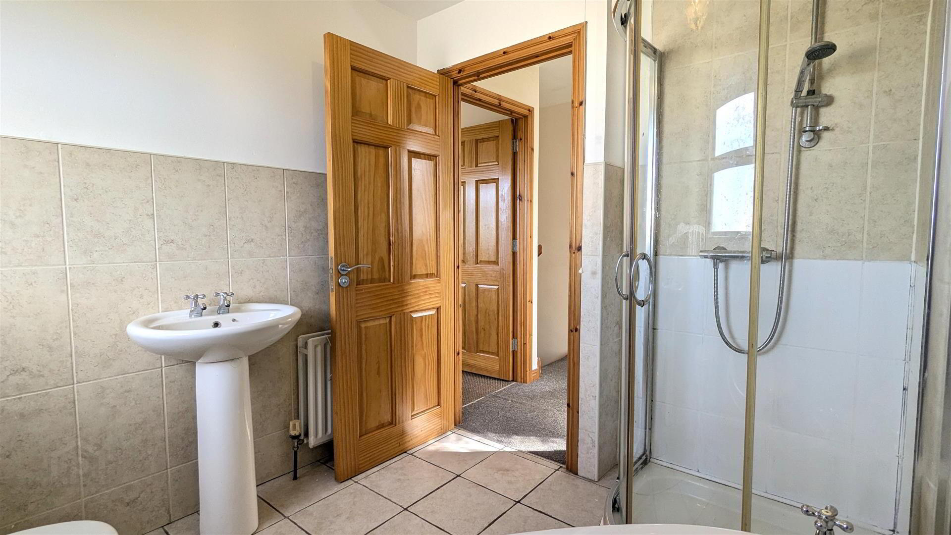 15 Cairn Grove 16 of 24