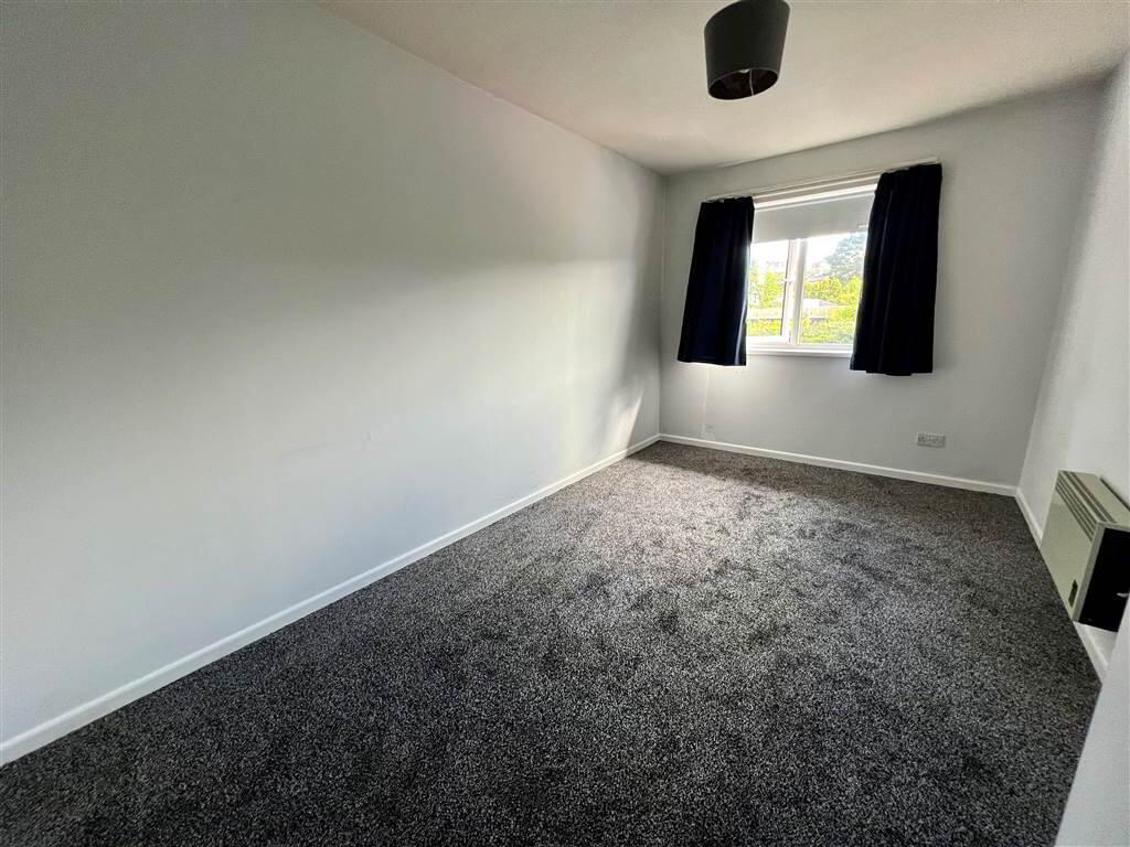 2 Shandon Court 6 of 8