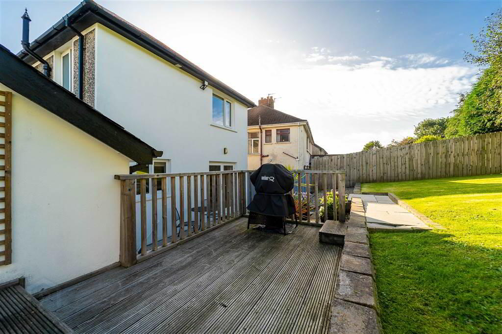 42 Windmill Road 23 of 26