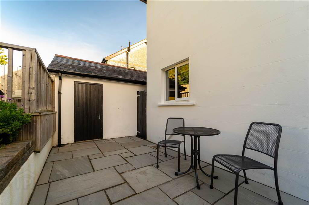 42 Windmill Road 24 of 26