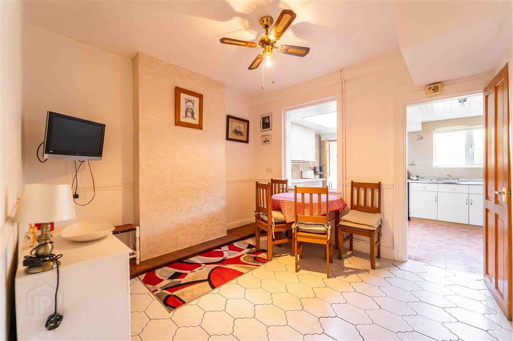 52 Springfield Road 7 of 27