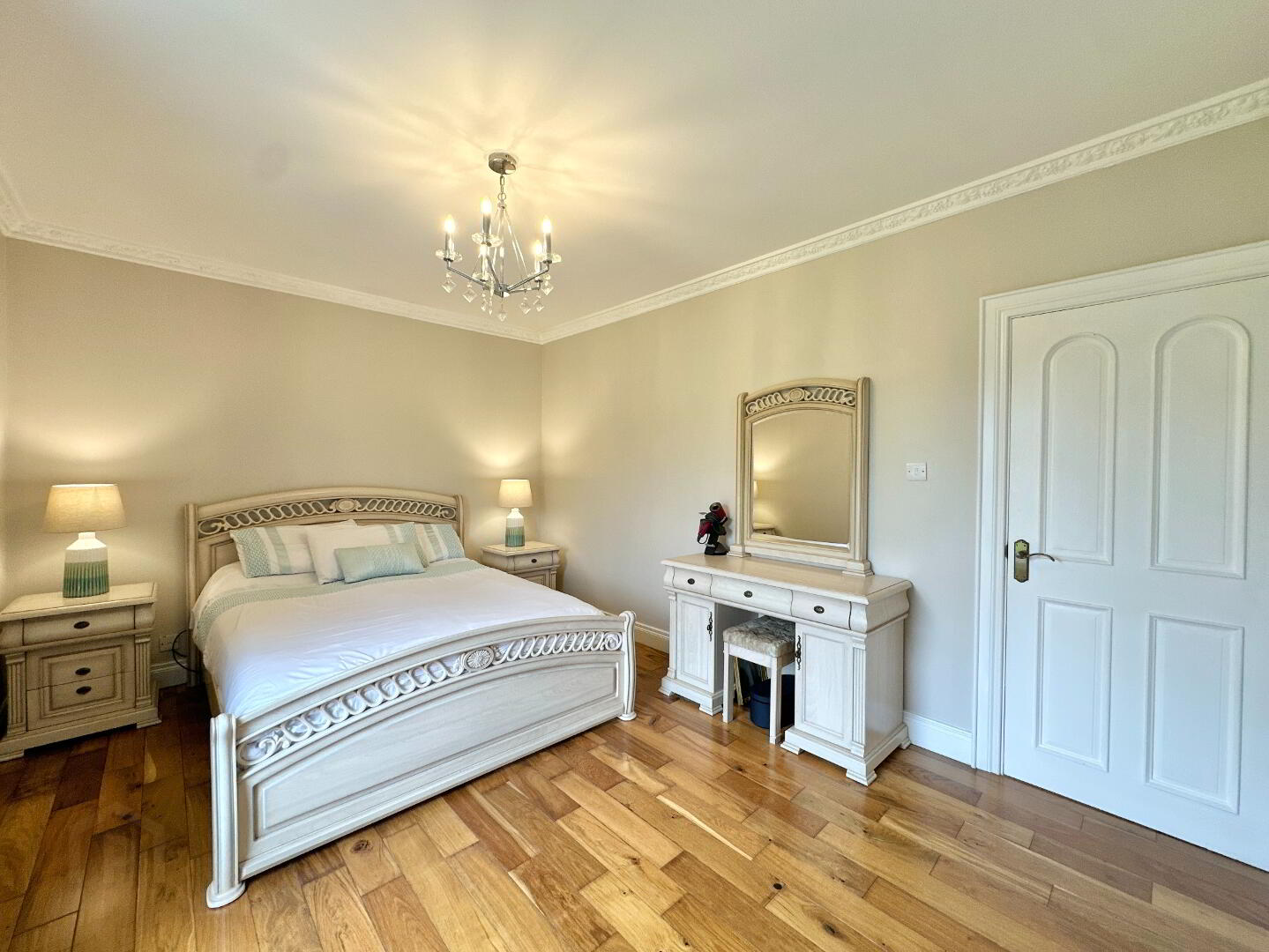 4b Flagstaff Road 34 of 48