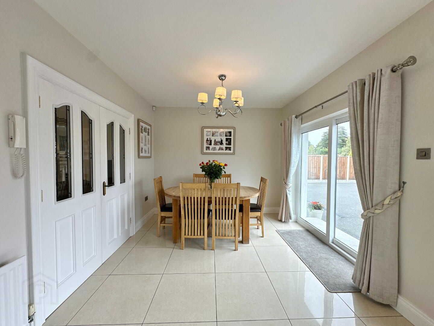 4b Flagstaff Road 19 of 48
