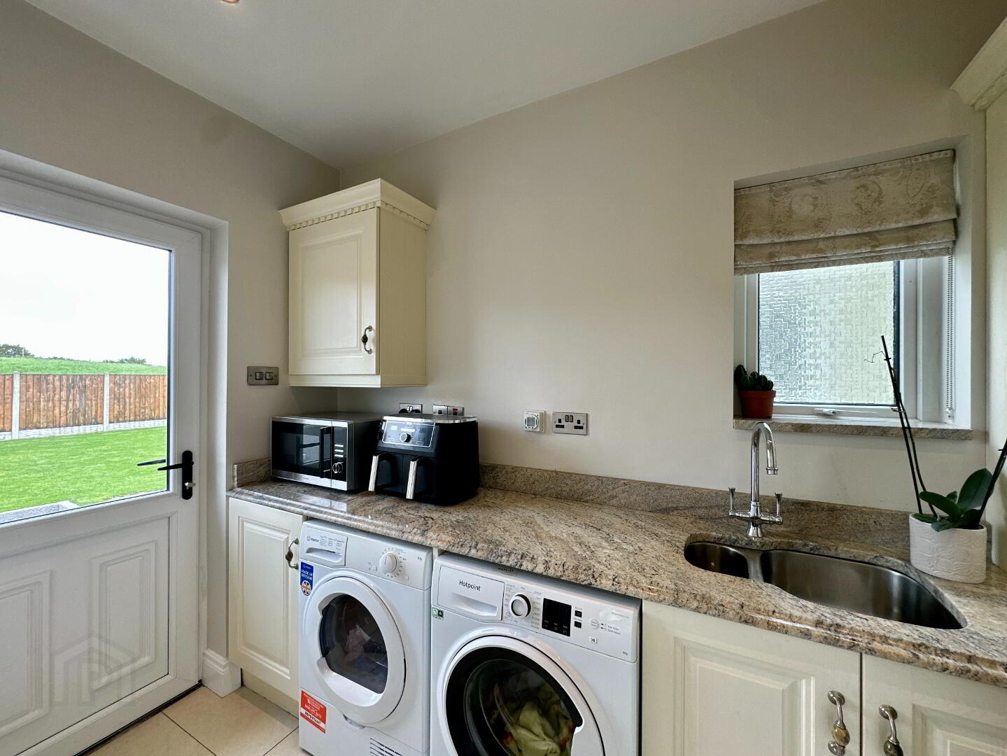 4b Flagstaff Road 21 of 48