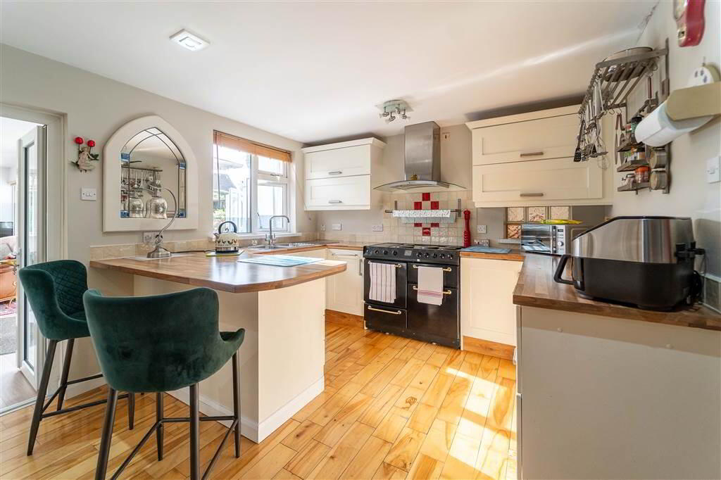 391 Old Belfast Road 8 of 31