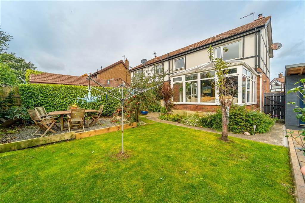 20 Woodford Grange 19 of 25