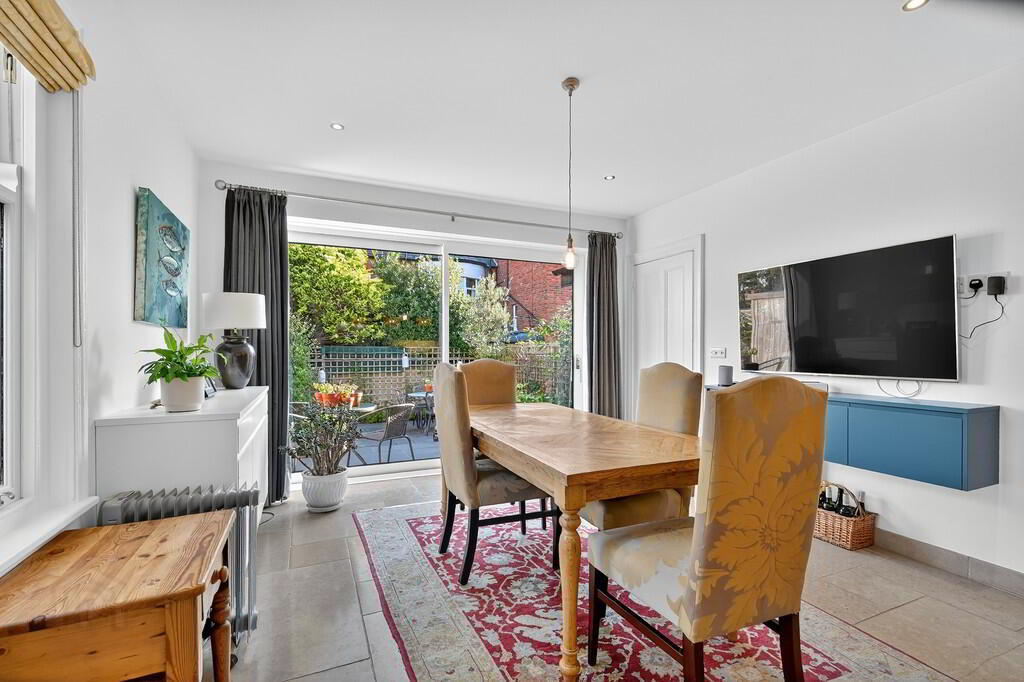 16 Cranmore Avenue 13 of 27