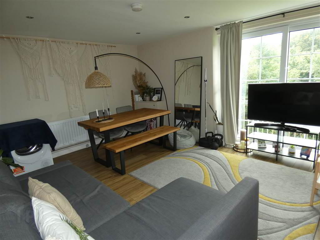 property description image