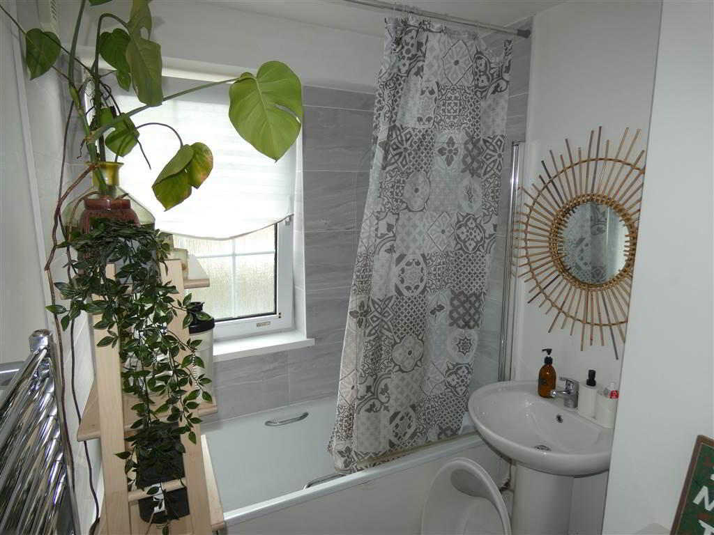 63 Fortwilliam Grange 7 of 7