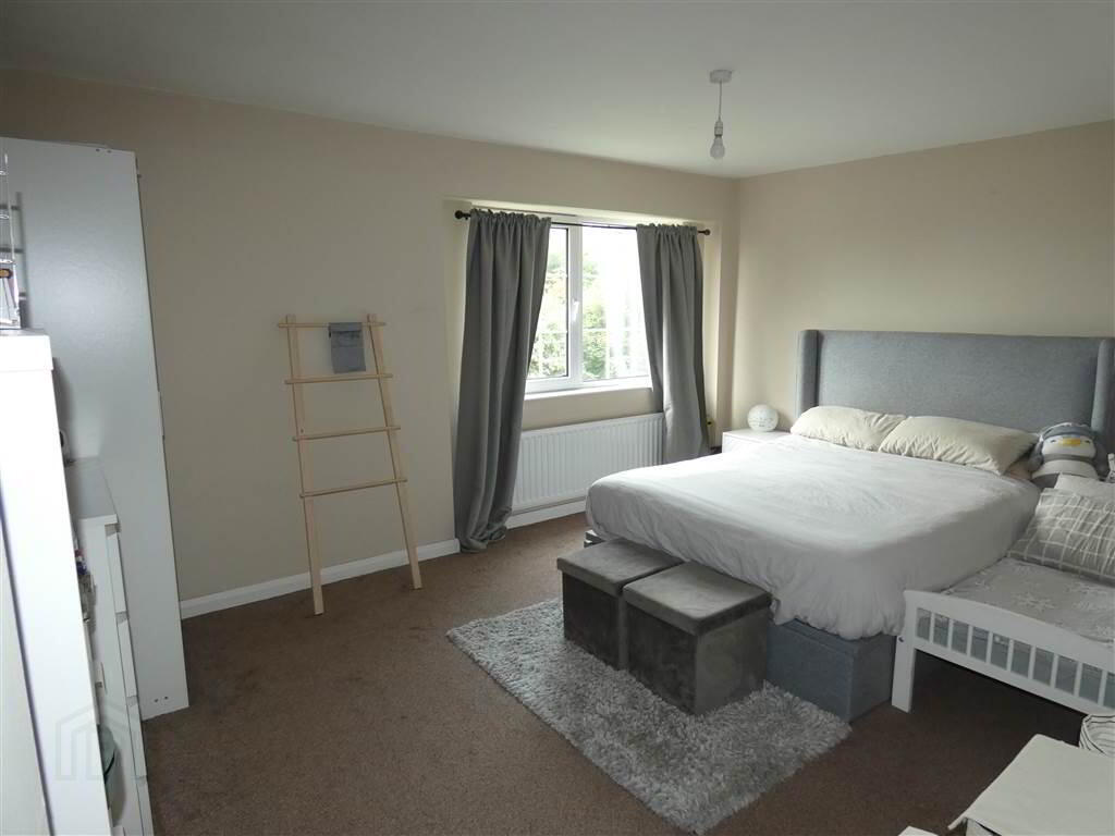 63 Fortwilliam Grange 5 of 7
