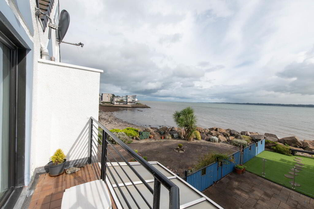 4 Seapoint 8 of 26