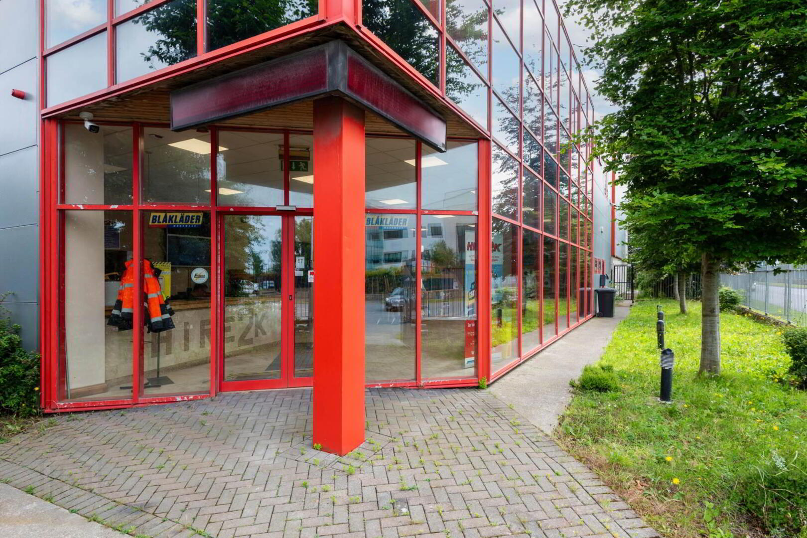 First Floor Office, Hire, 2k Greenogue 3 of 28
