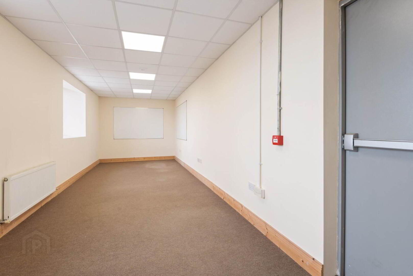 First Floor Office, Hire, 2k Greenogue 7 of 28