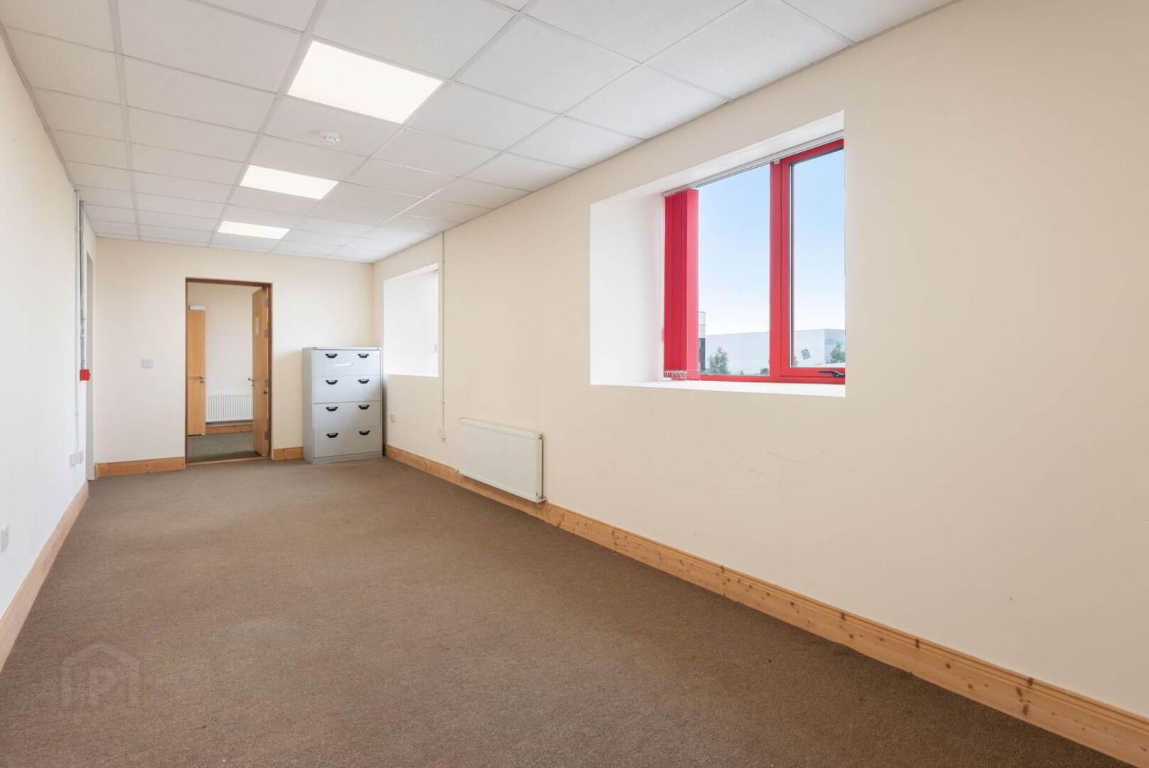 First Floor Office, Hire, 2k Greenogue 8 of 28