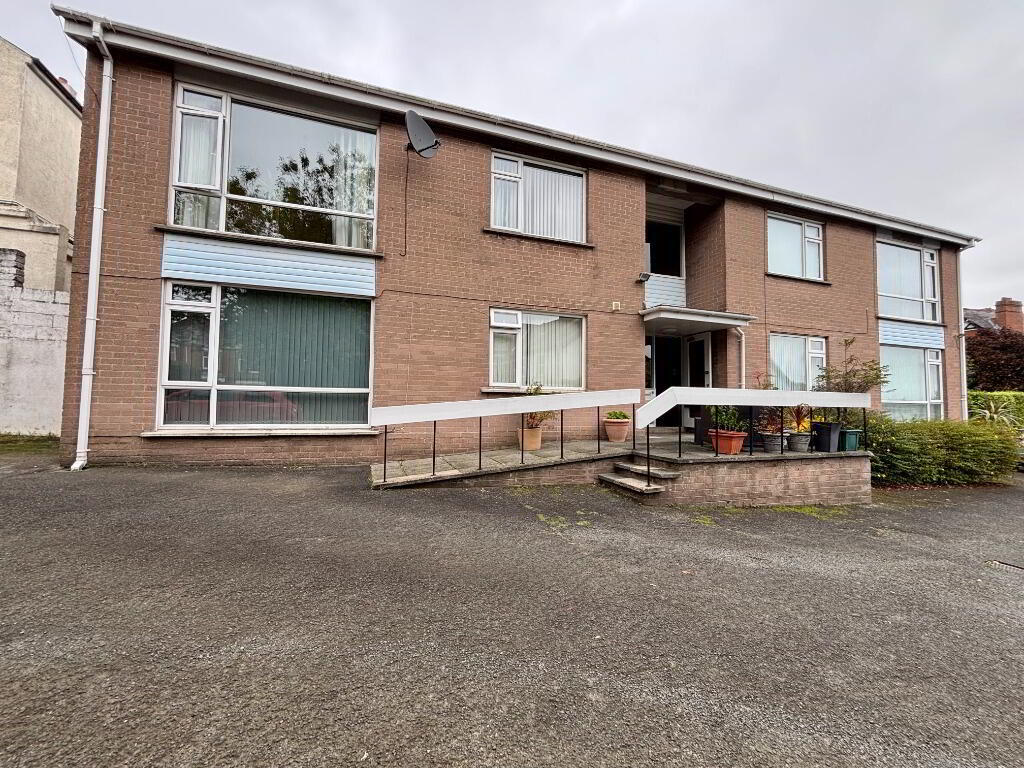 693 Antrim Road 1 of 11
