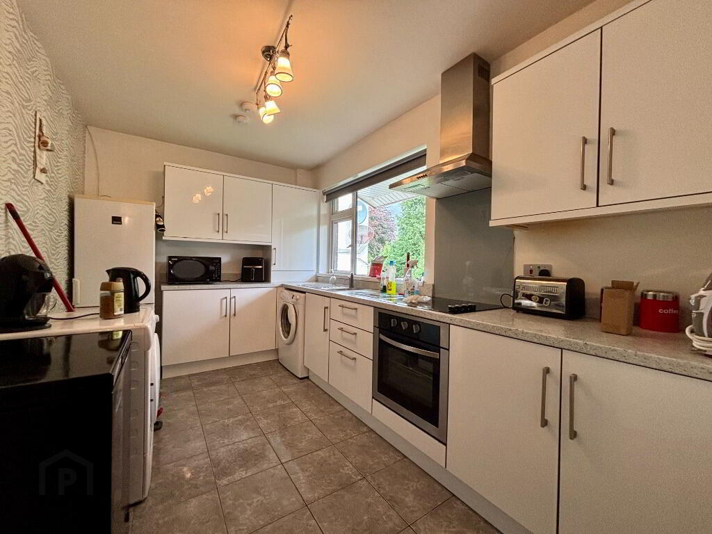 693 Antrim Road 4 of 11