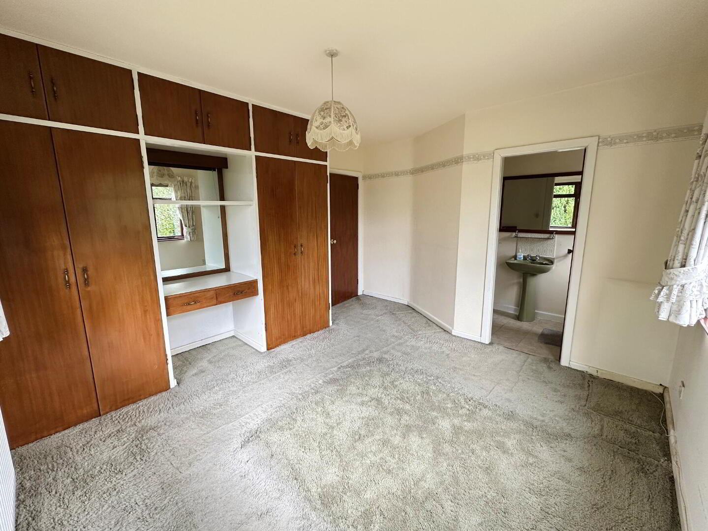65 Lurgan Road 16 of 33