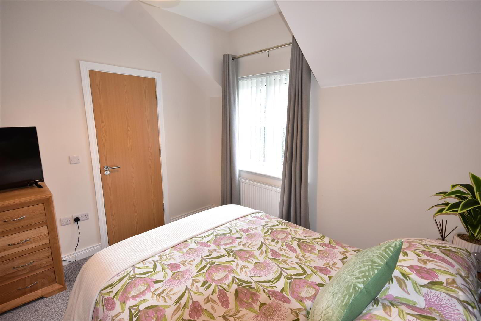 83 Ballyveigh Crescent 9 of 18