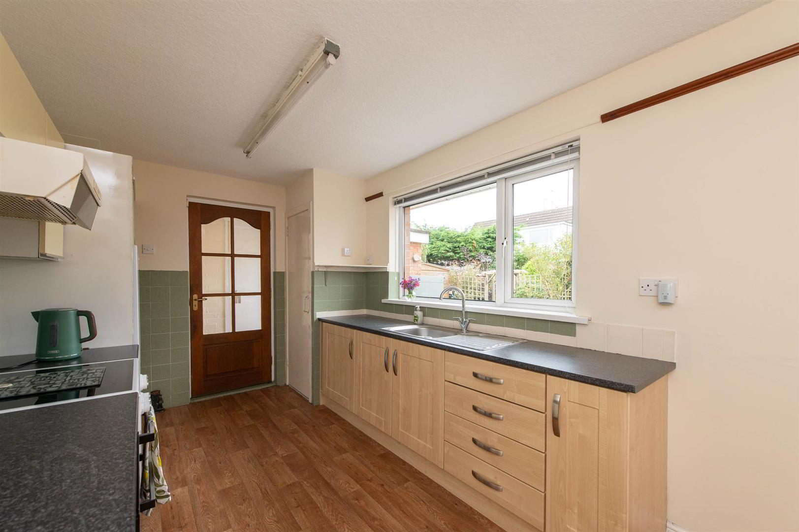 4 Edenvale Avenue 12 of 28