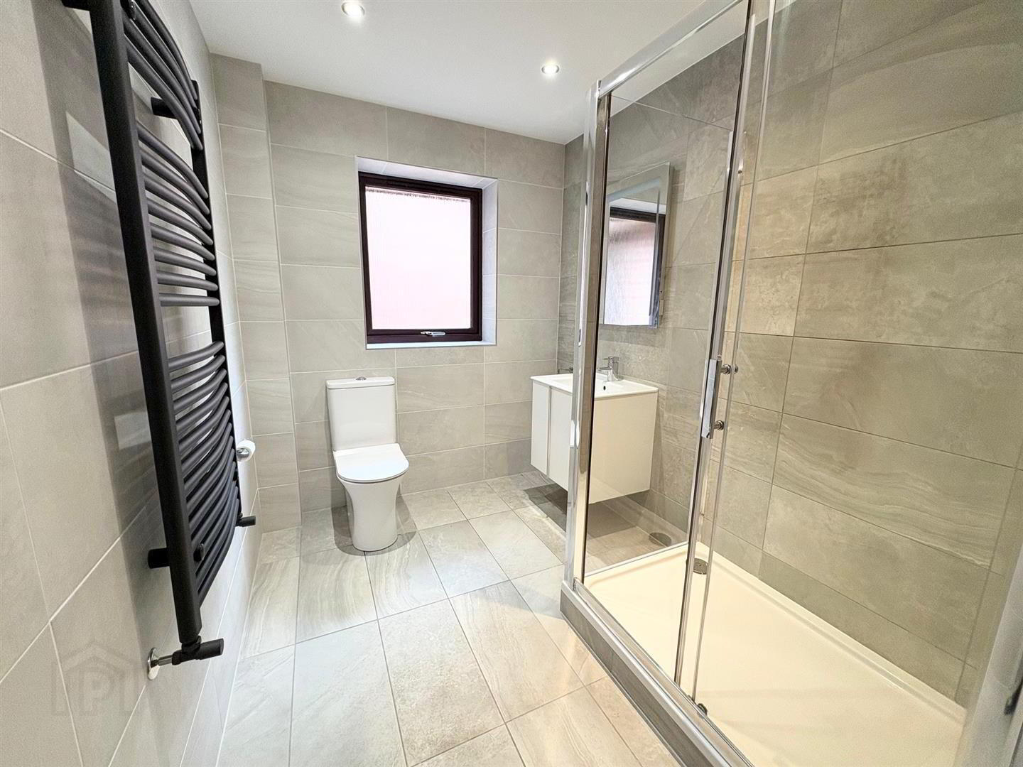 5b Helens Lea 10 of 10