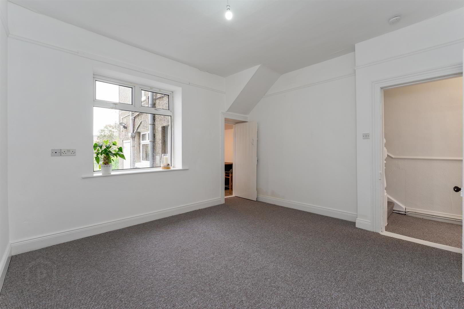 50 Bangor Road 8 of 17