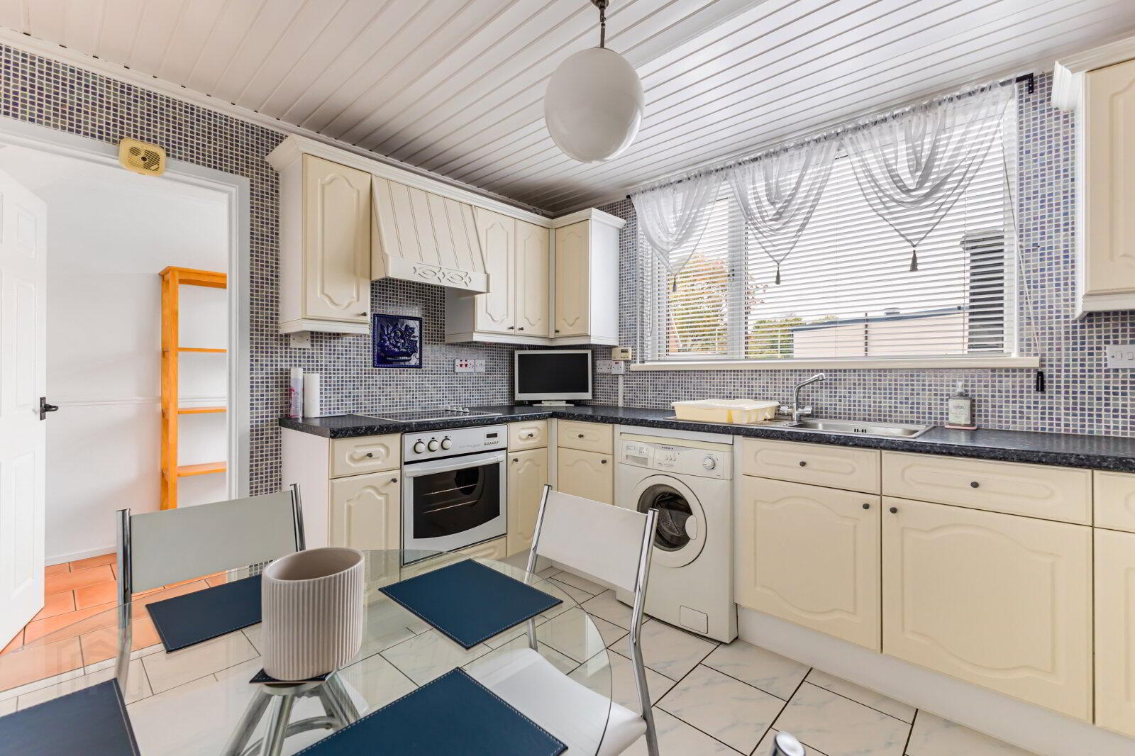 16 Ballycairn Drive 11 of 24