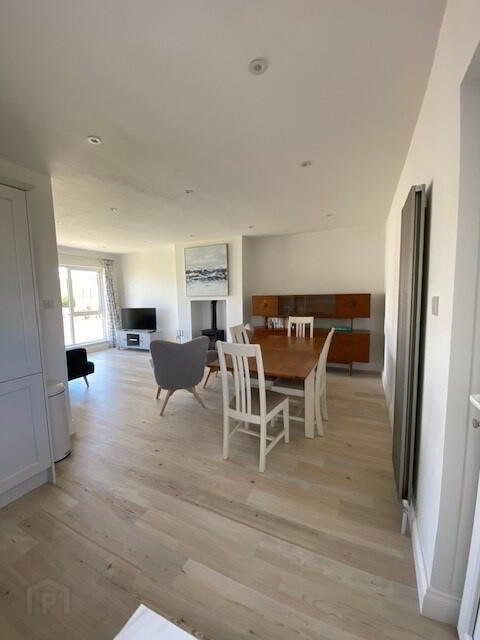 10 Ballintrae Park 24 of 38