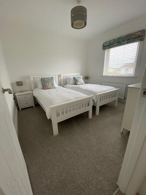 10 Ballintrae Park 37 of 38