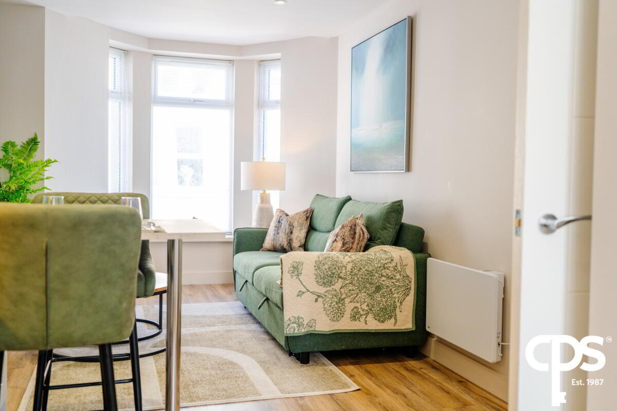 Apartment 3 15 Princess Street 2 of 13