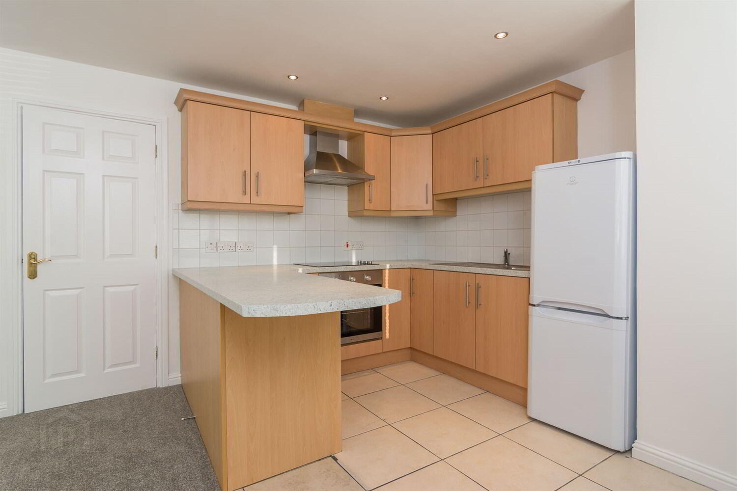 Apt 17, Glenmount Drive 6 of 10
