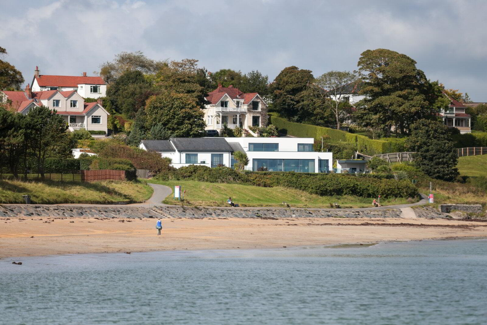 20a Grey Point 3 of 29