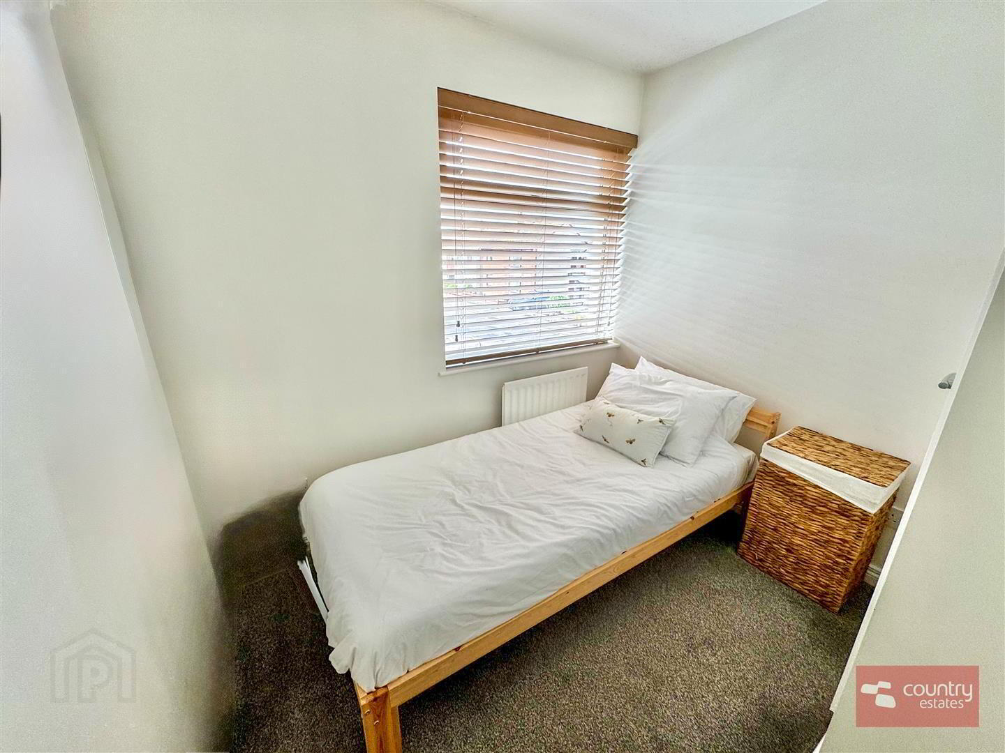 77 Hawthorn Way 19 of 26