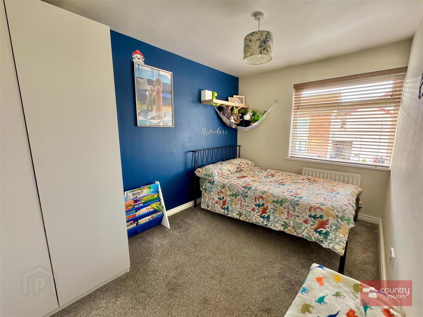 77 Hawthorn Way 18 of 26