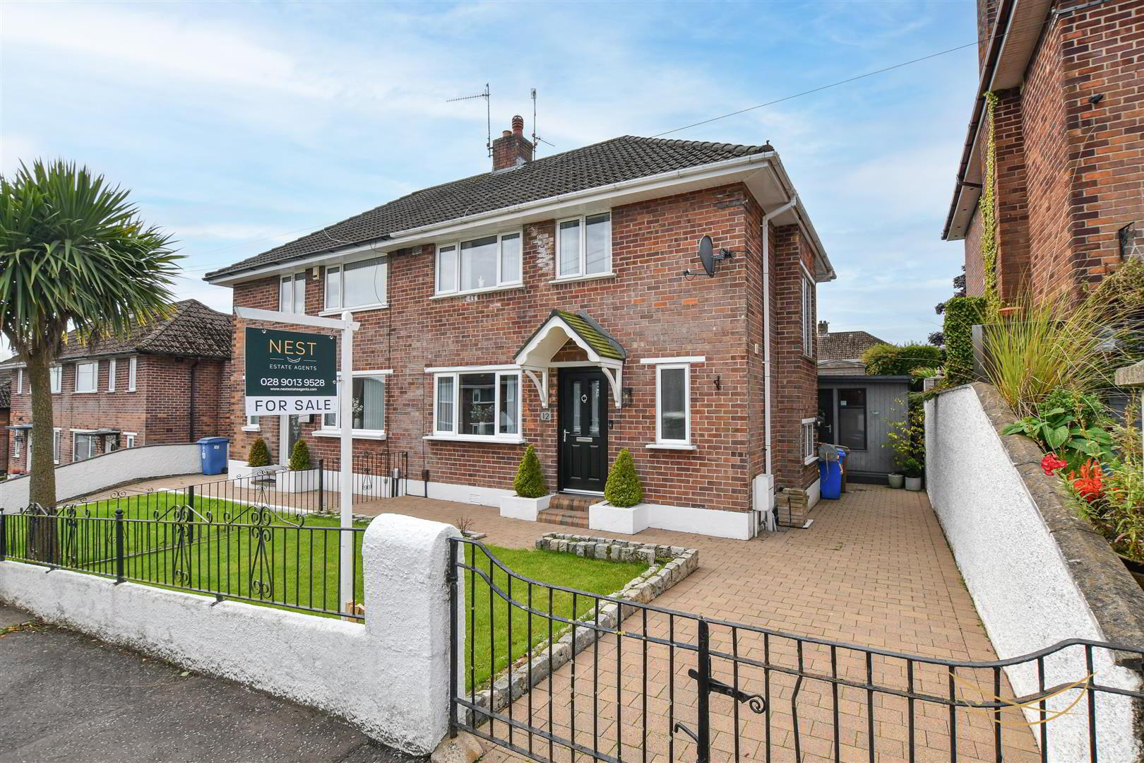 12 Duncoole Park 1 of 53