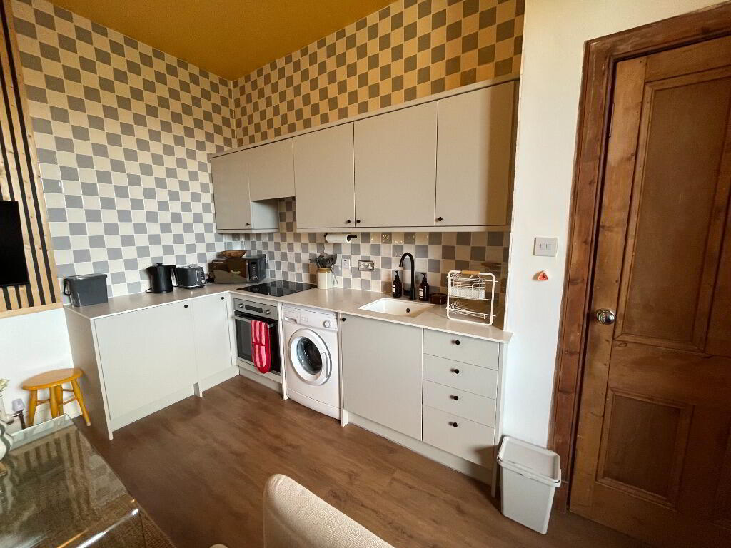 74 Ravenscroft Street 4 of 11