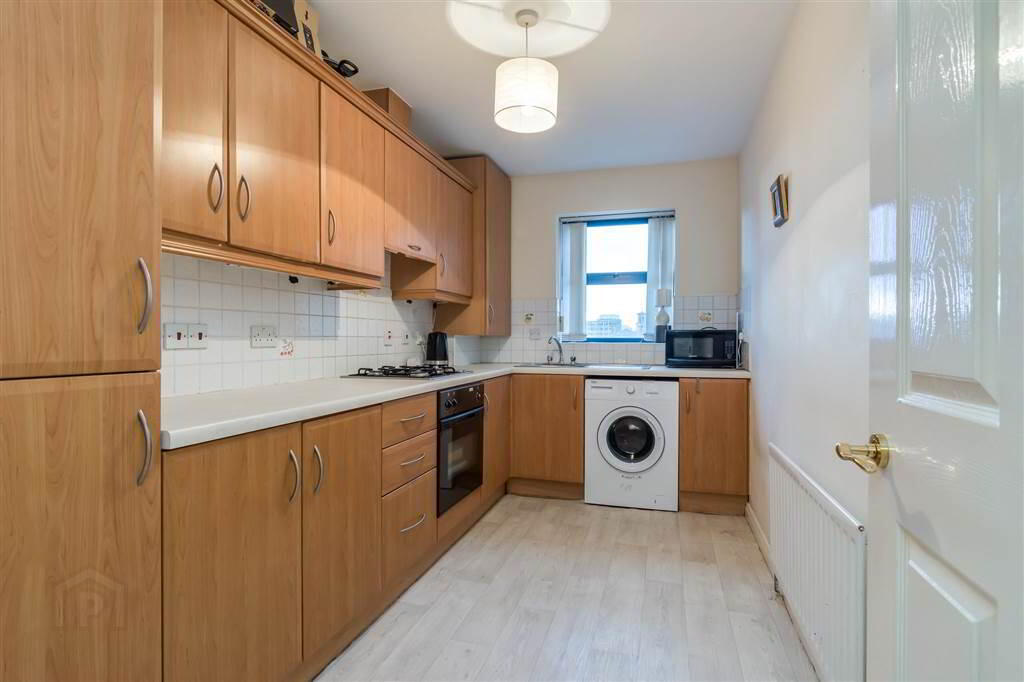 37 Clarendon Quay, 2 Pilot Street 5 of 10