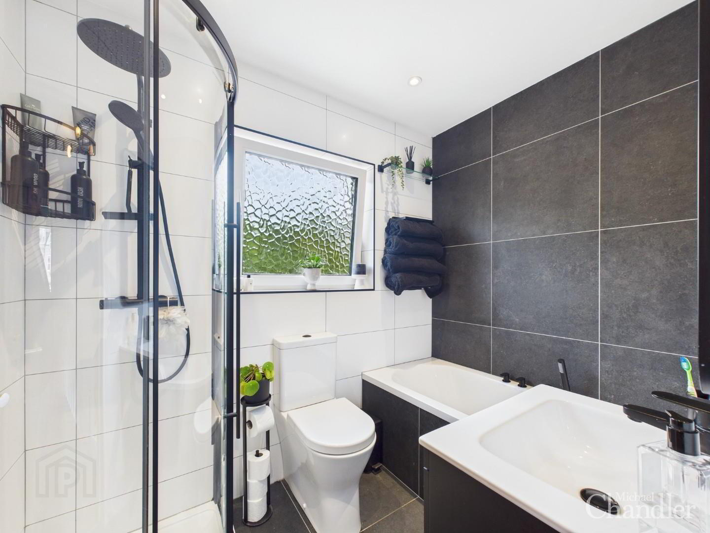 170 Comber Road 12 of 21