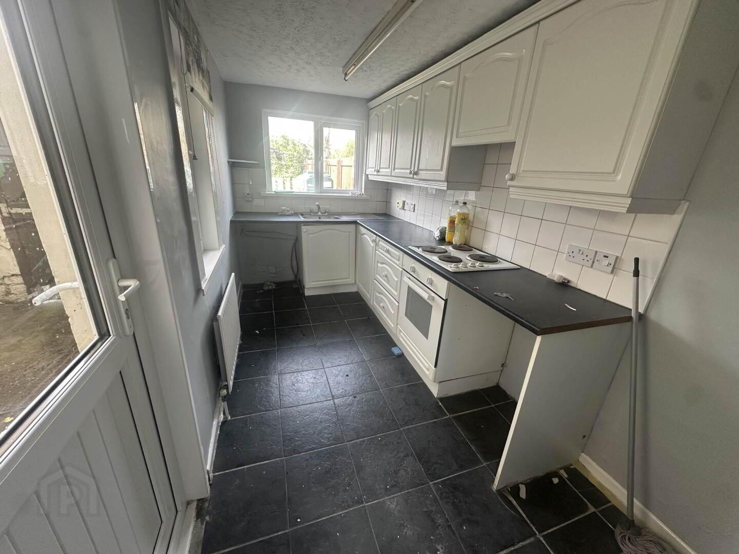 40 Coastguard Road 7 of 17