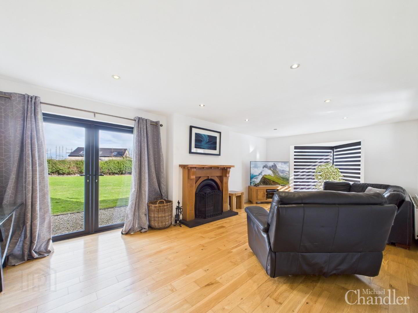 21 Ballykeigle Road 3 of 31