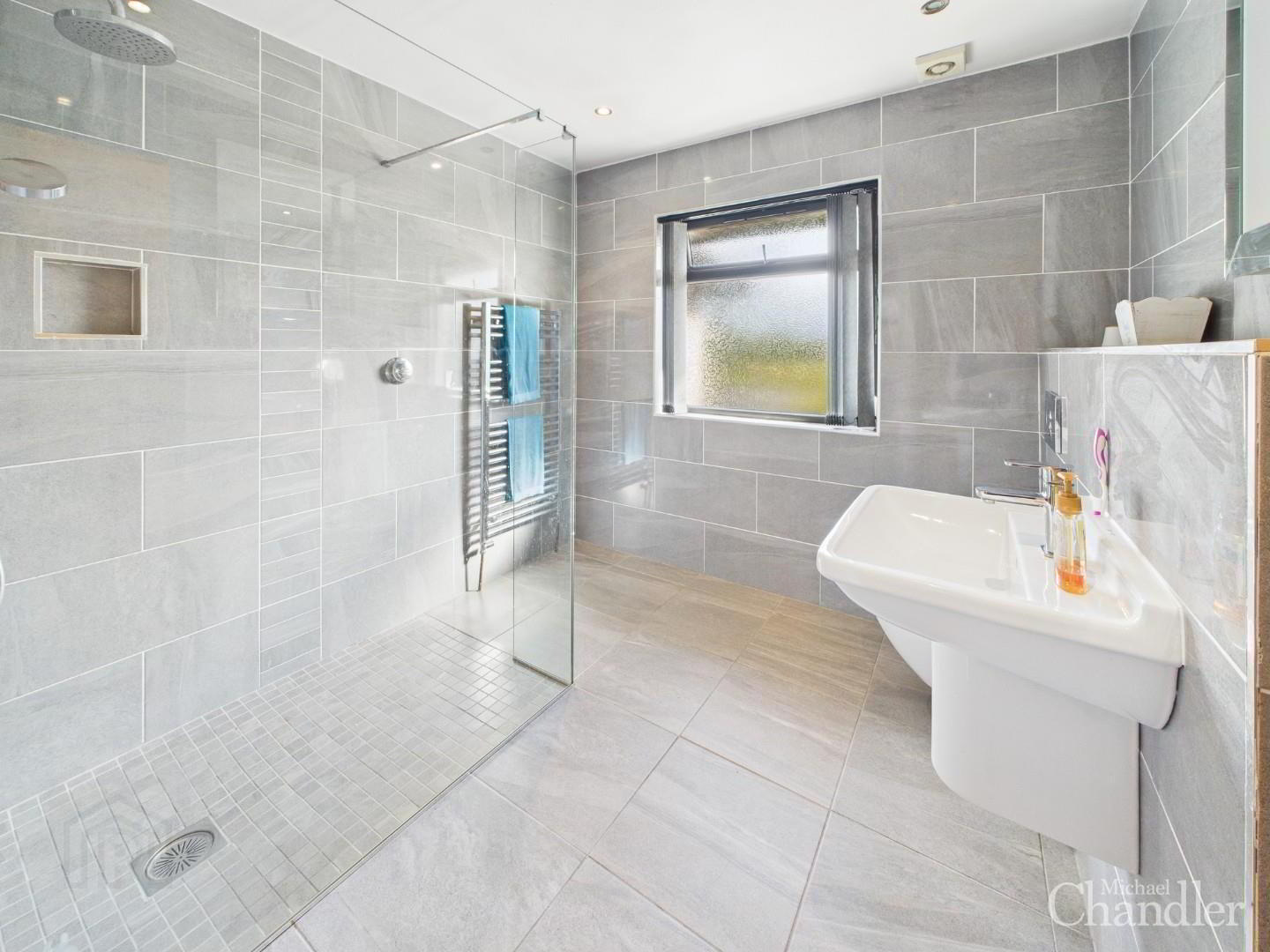 21 Ballykeigle Road 10 of 31