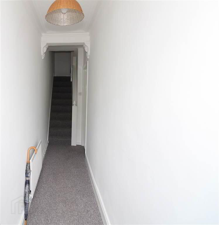 57 Ardenvhor Street 2 of 10