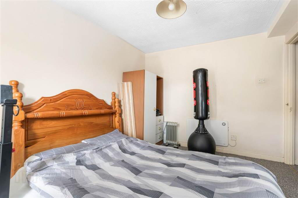 27b Academy House 17 of 21